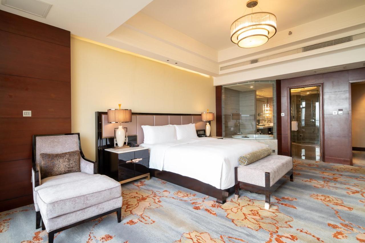 Intercontinental Heilong Lake, An Ihg Hotel Meishan  Zewnętrze zdjęcie