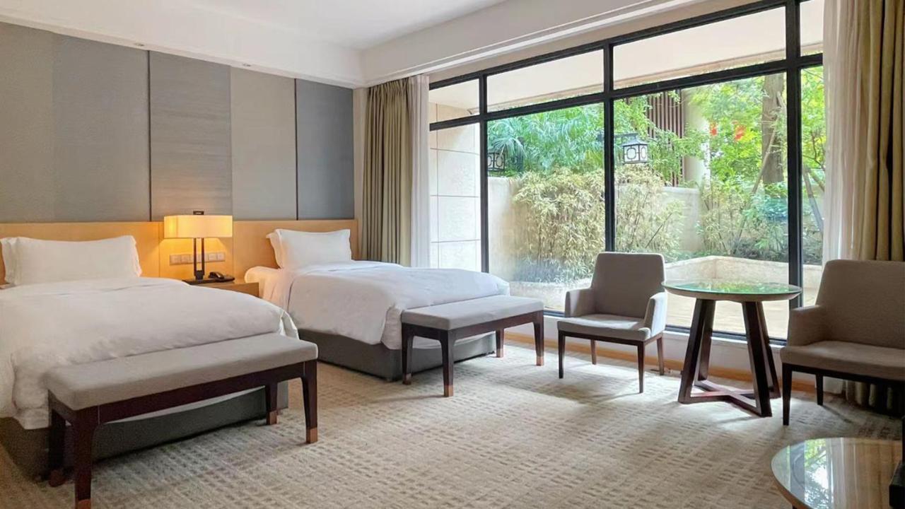 Intercontinental Heilong Lake, An Ihg Hotel Meishan  Zewnętrze zdjęcie