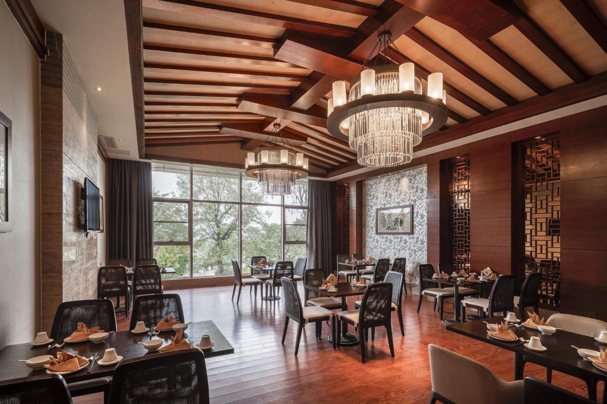 Intercontinental Heilong Lake, An Ihg Hotel Meishan  Zewnętrze zdjęcie
