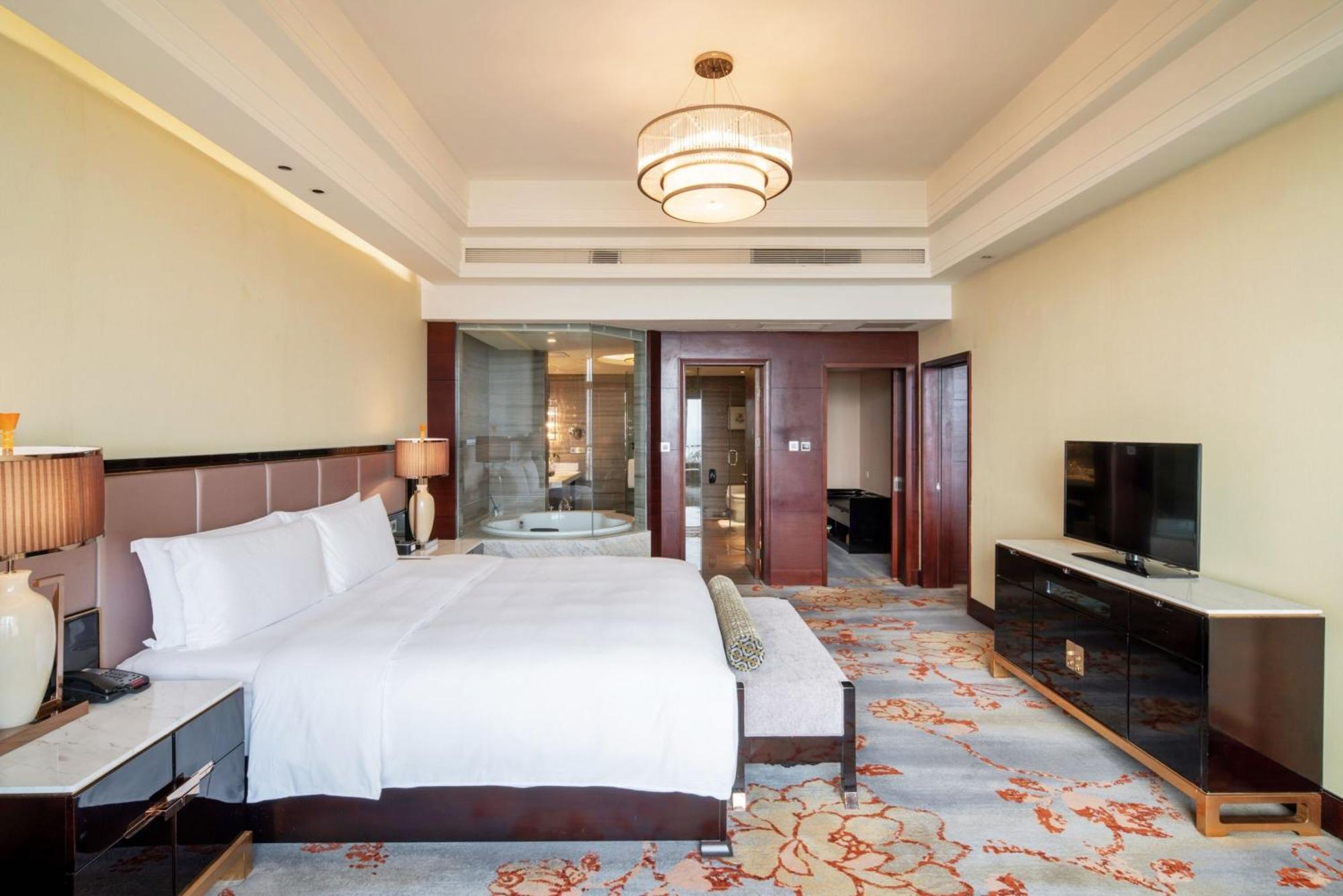 Intercontinental Heilong Lake, An Ihg Hotel Meishan  Zewnętrze zdjęcie